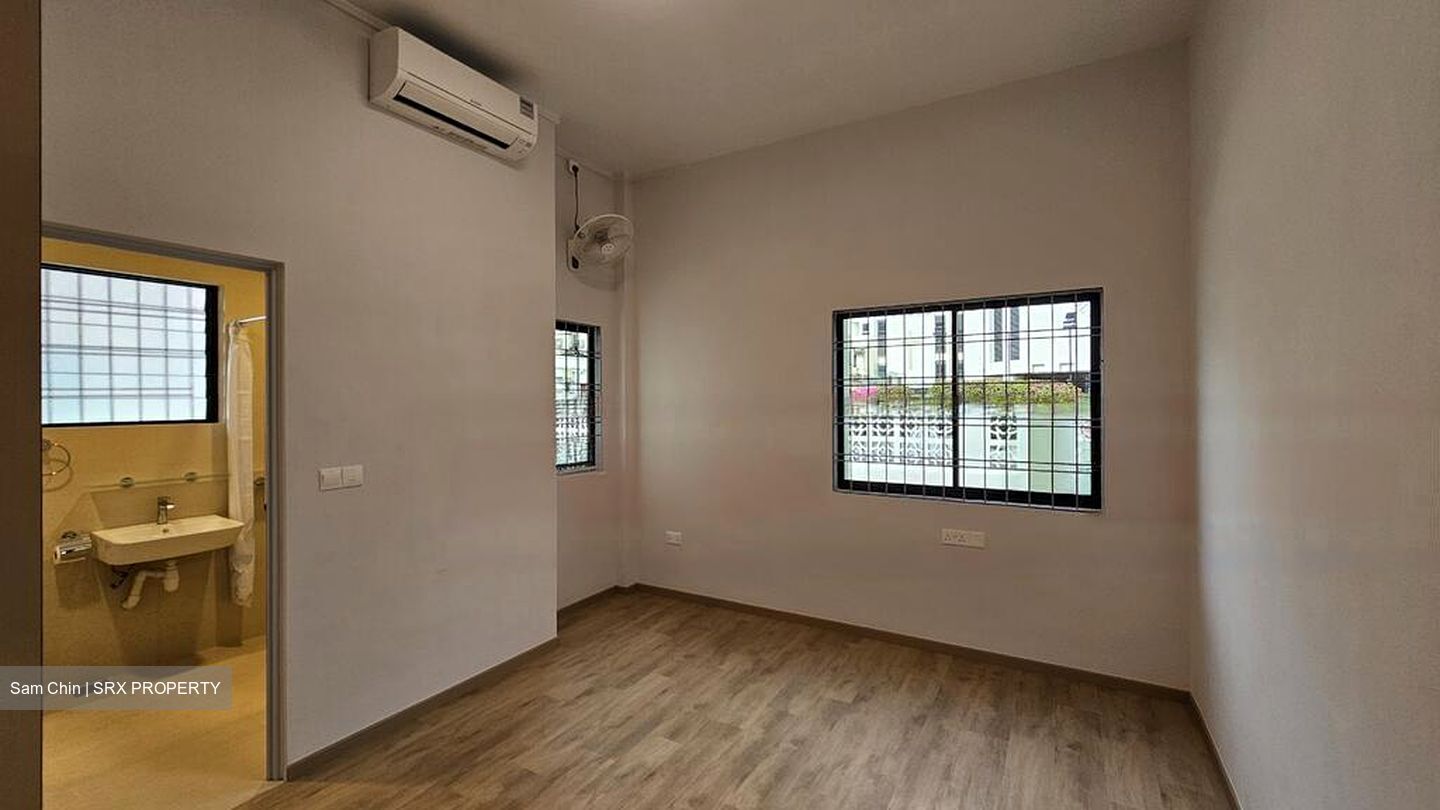 Sea Avenue (D15), Terrace #567750791